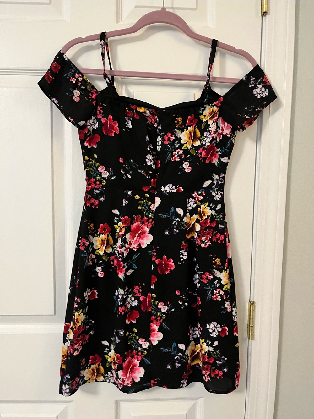 Express Black Off-Shoulder Floral Mini Dress with Pink & Yellow Blooms